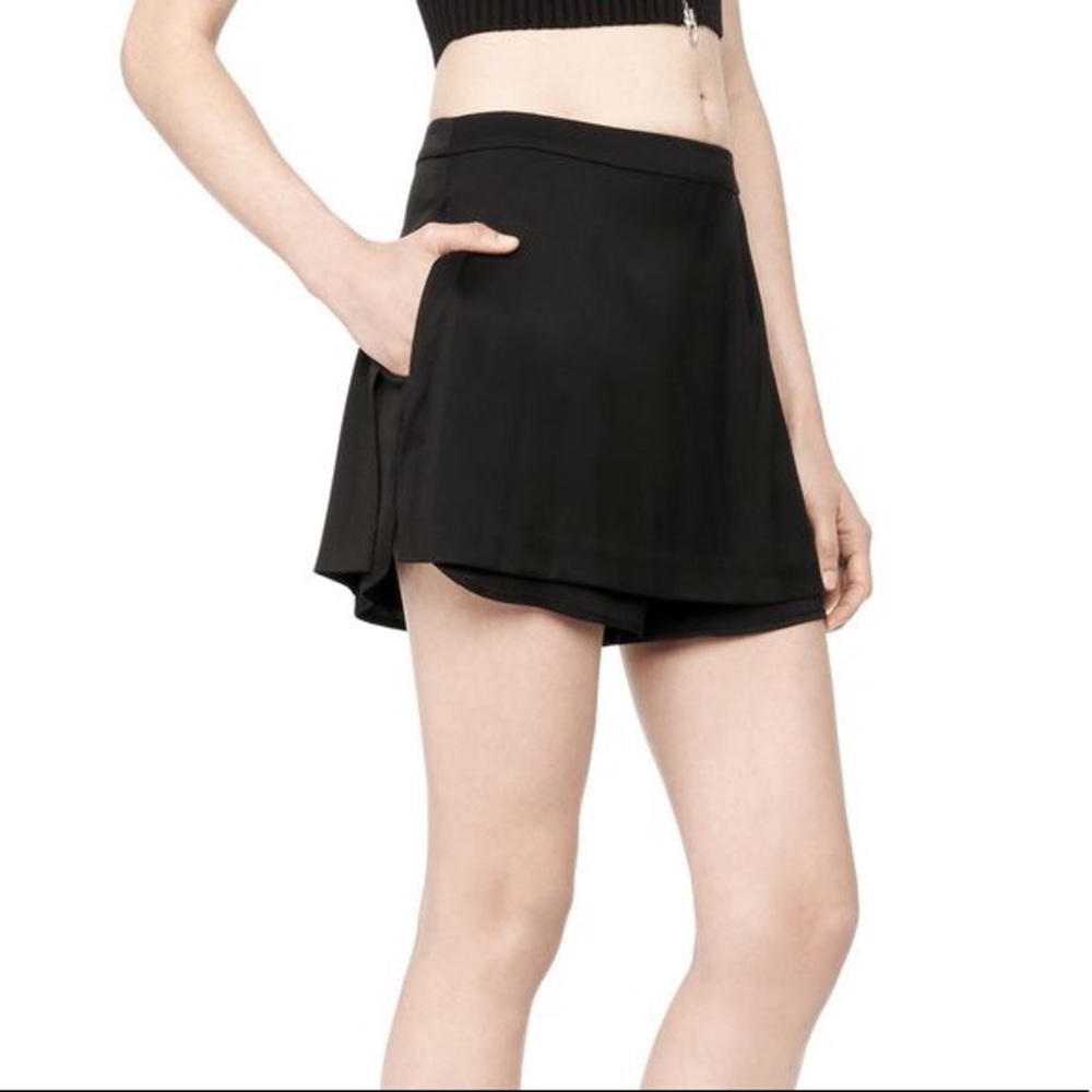 💙 BNWT T By Alexander Wang Navy Silk Mini Skort